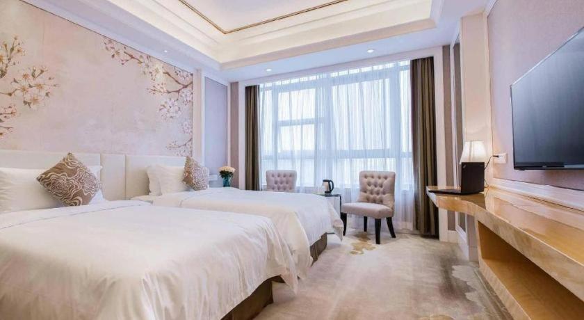 Vienna International Shenzhen Tianan Digital City Екстер'єр фото