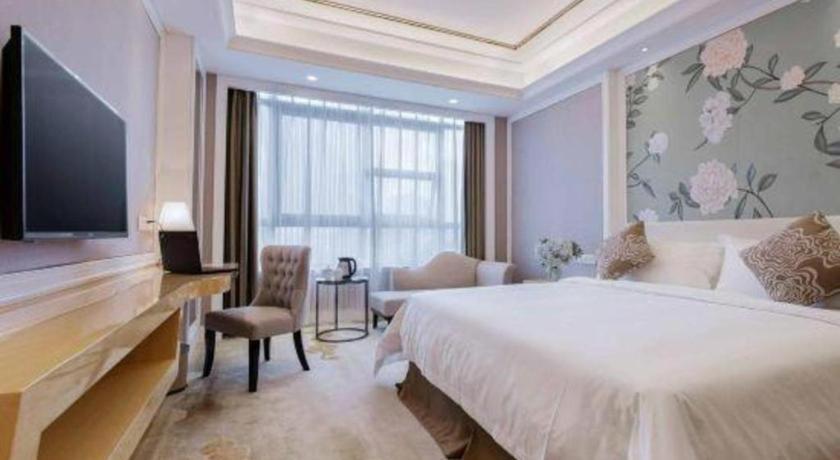Vienna International Shenzhen Tianan Digital City Екстер'єр фото