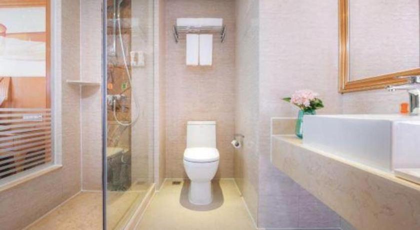 Vienna International Shenzhen Tianan Digital City Екстер'єр фото