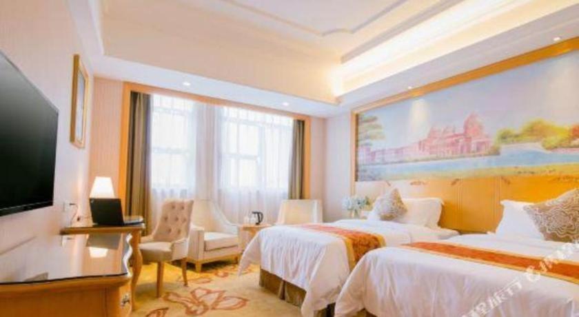 Vienna International Shenzhen Tianan Digital City Екстер'єр фото